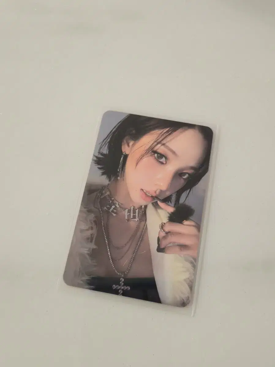 AESPA | 에스파 Aespa Karina Dirty Work Case Ver. B photocard